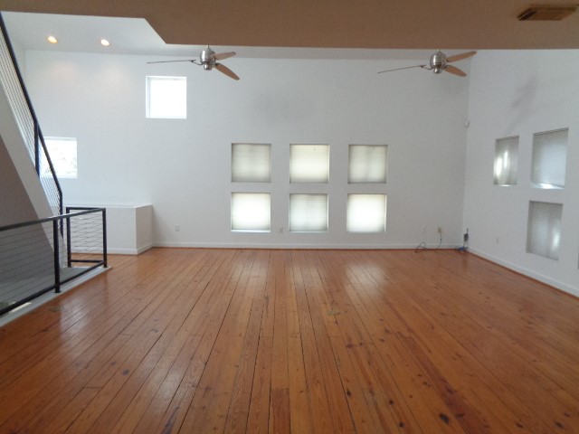 117 Willard Street Property Photo 3