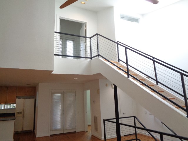 117 Willard Street Property Photo 6