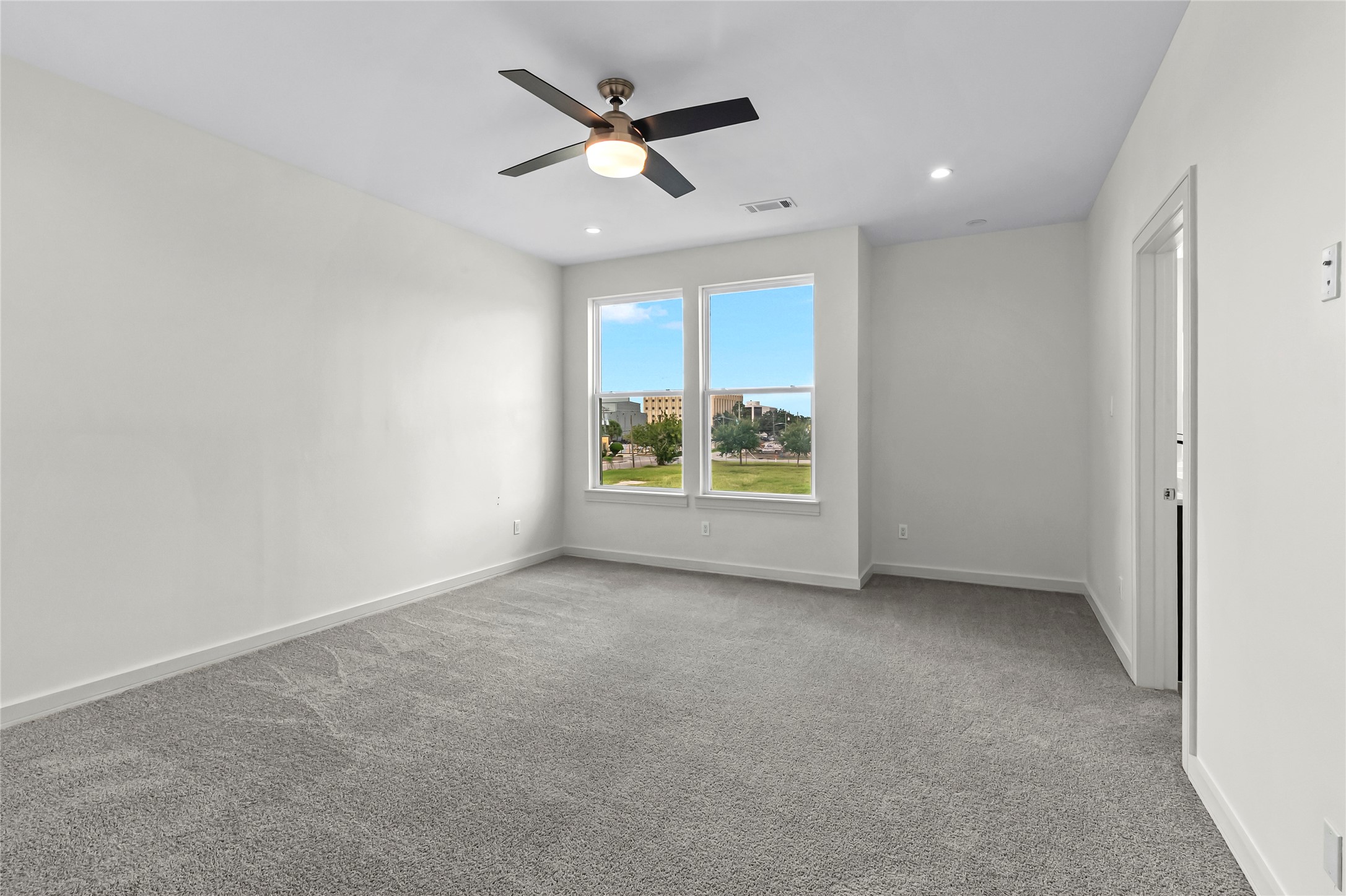 2932 El Fenice Lane Property Photo 17