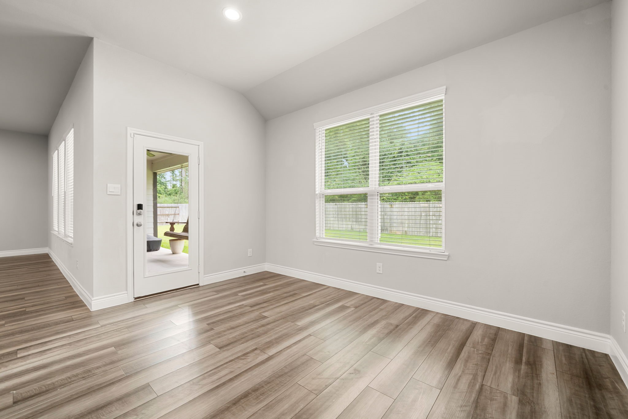 31214 Raleigh Creek Drive Property Photo 11