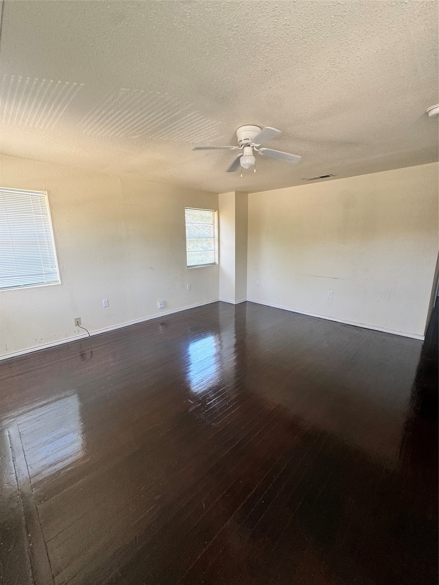5415 Ennis St C Property Photo 2