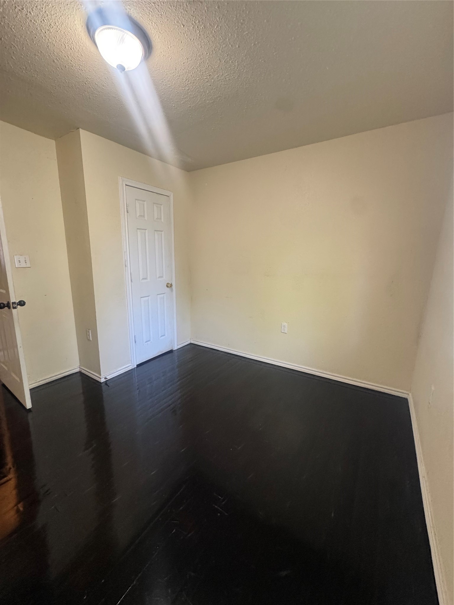 5415 Ennis St C Property Photo 4