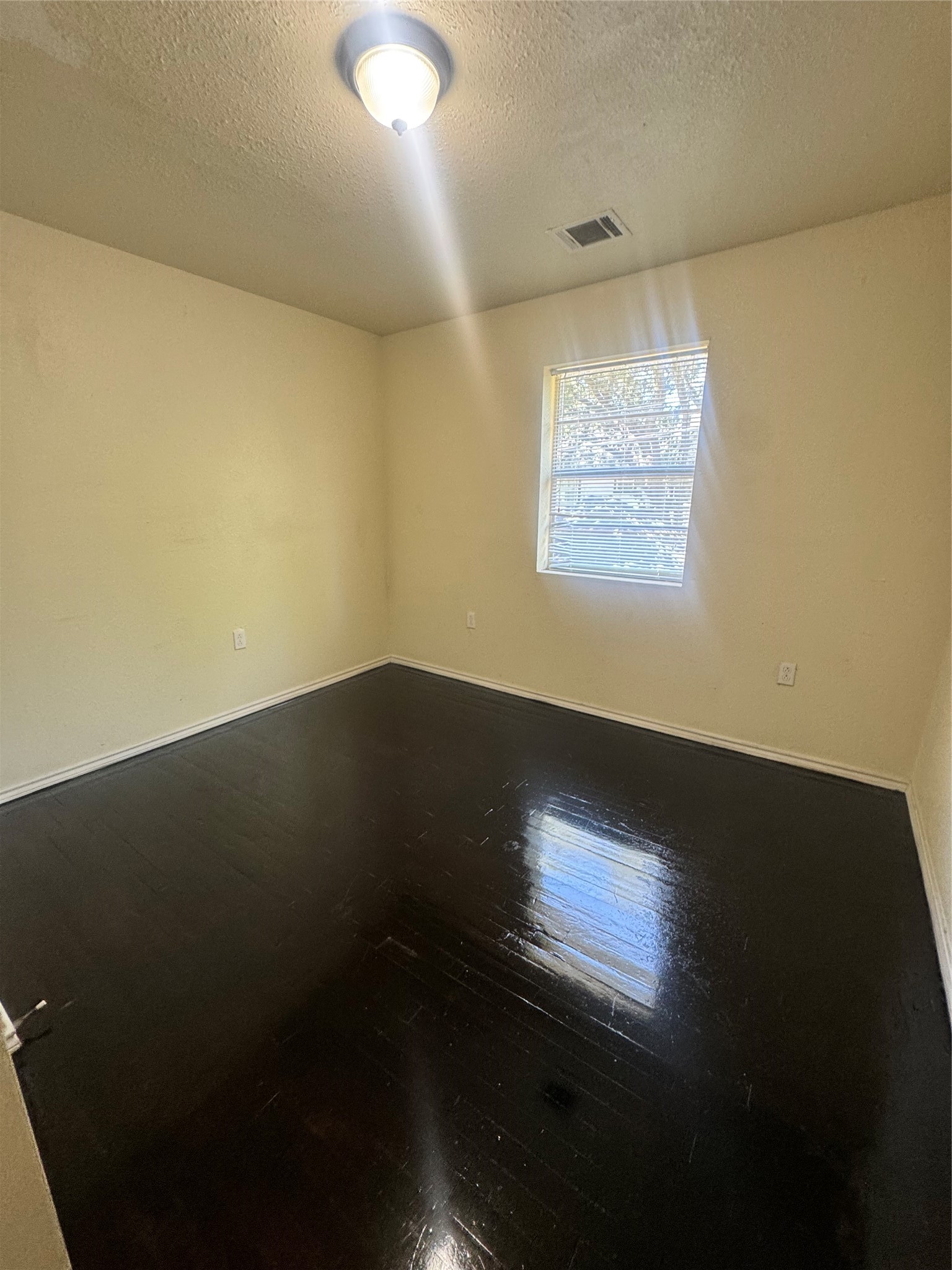 5415 Ennis St C Property Photo 5