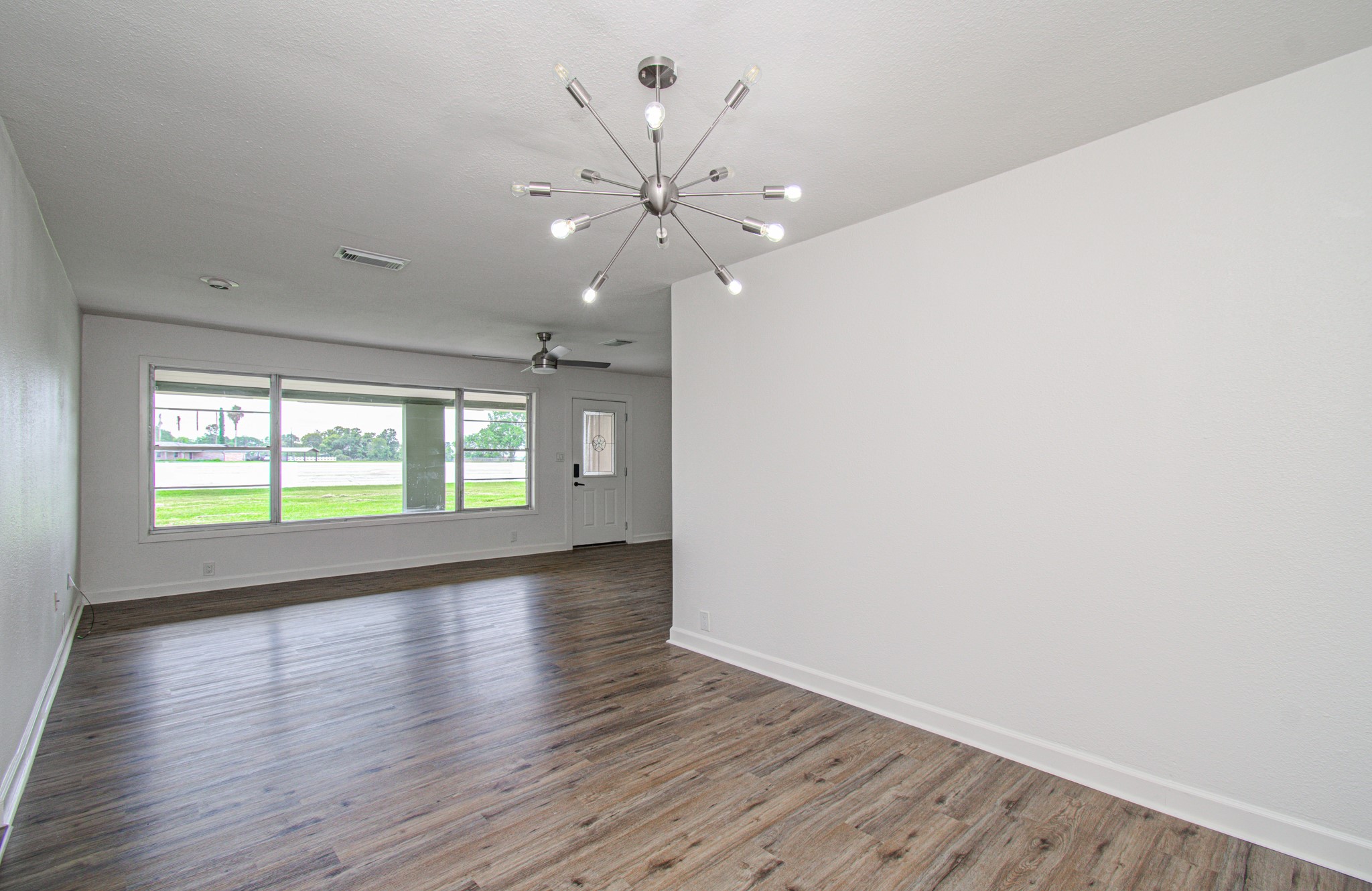 709 S Mccarty Avenue Property Photo 15