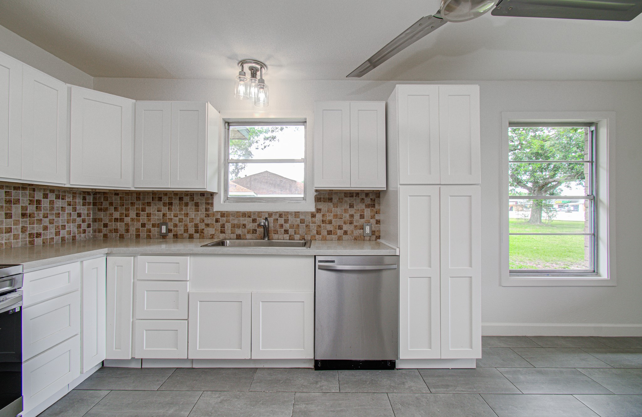 709 S Mccarty Avenue Property Photo 22