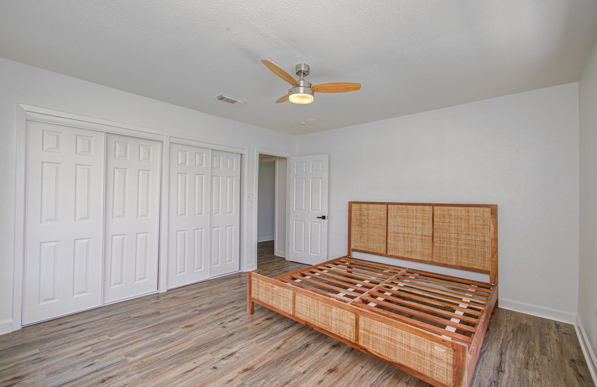 709 S Mccarty Avenue Property Photo 29