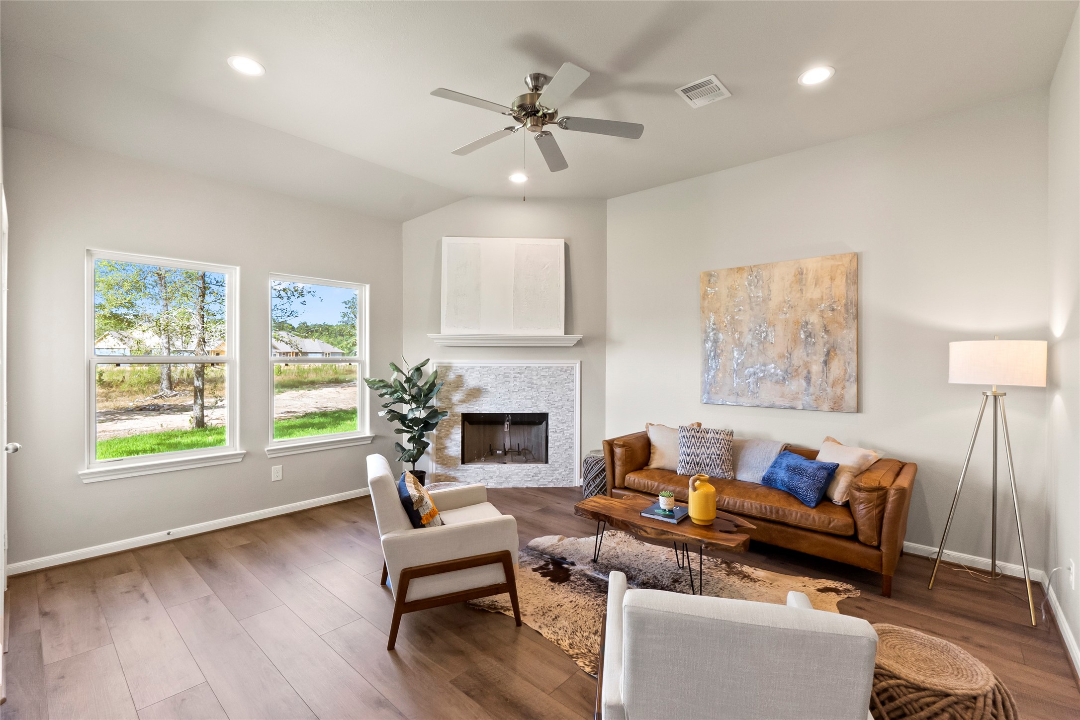 12124 Alydar Drive Property Photo 8