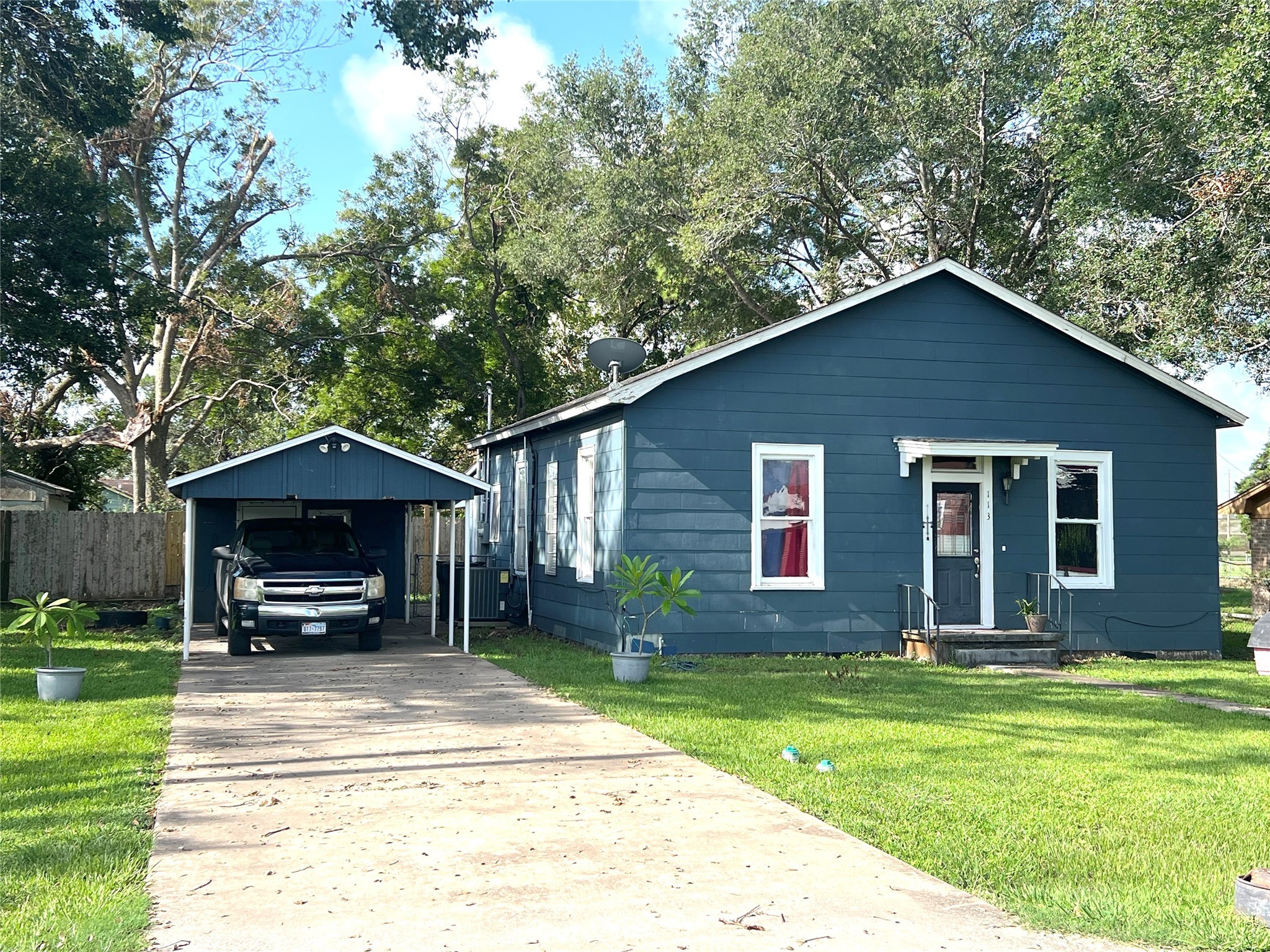 113 Shimek Street Property Photo 1