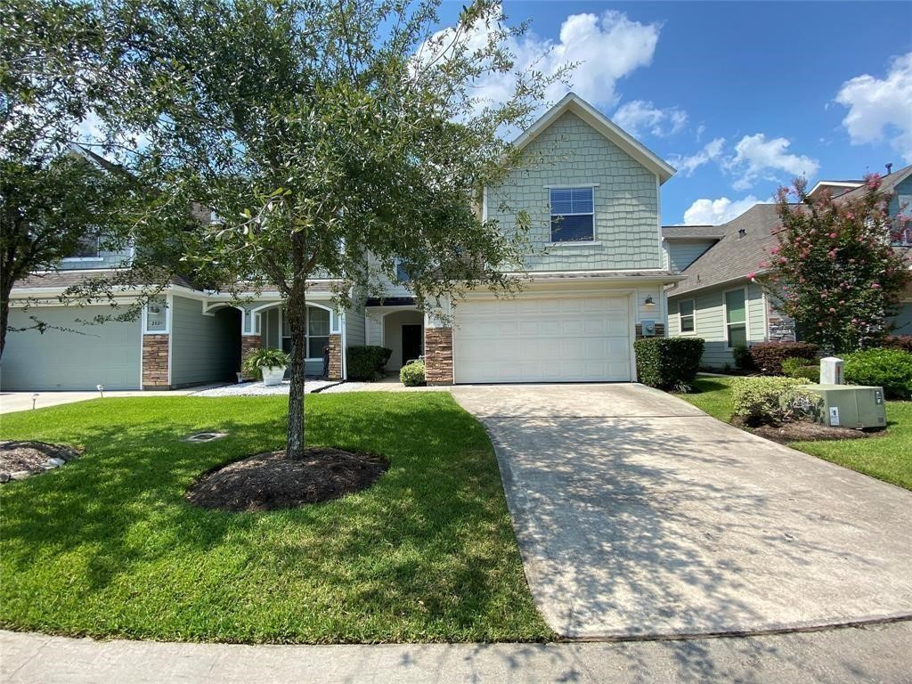 2833 Seaside Drive Property Photo 1