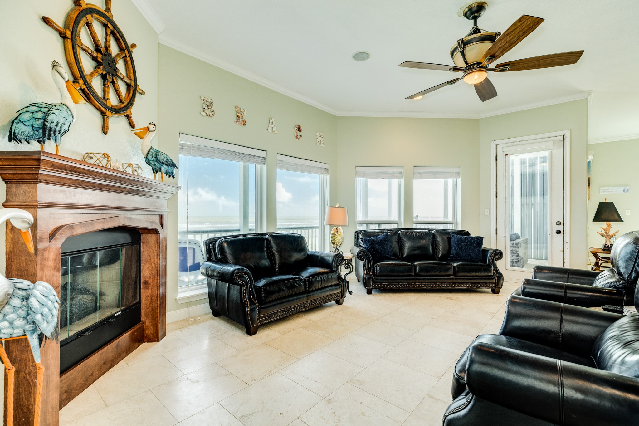 4227 Vista Boulevard Property Photo 6