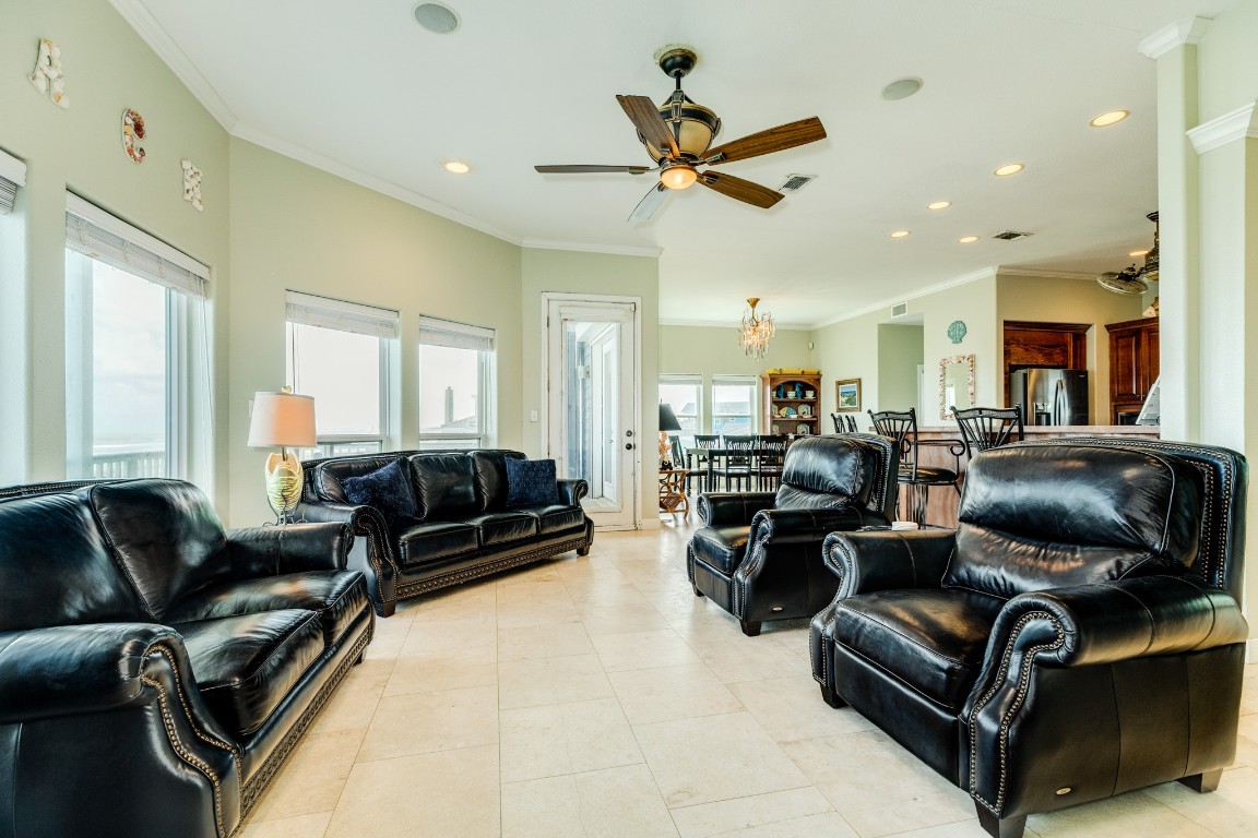4227 Vista Boulevard Property Photo 8