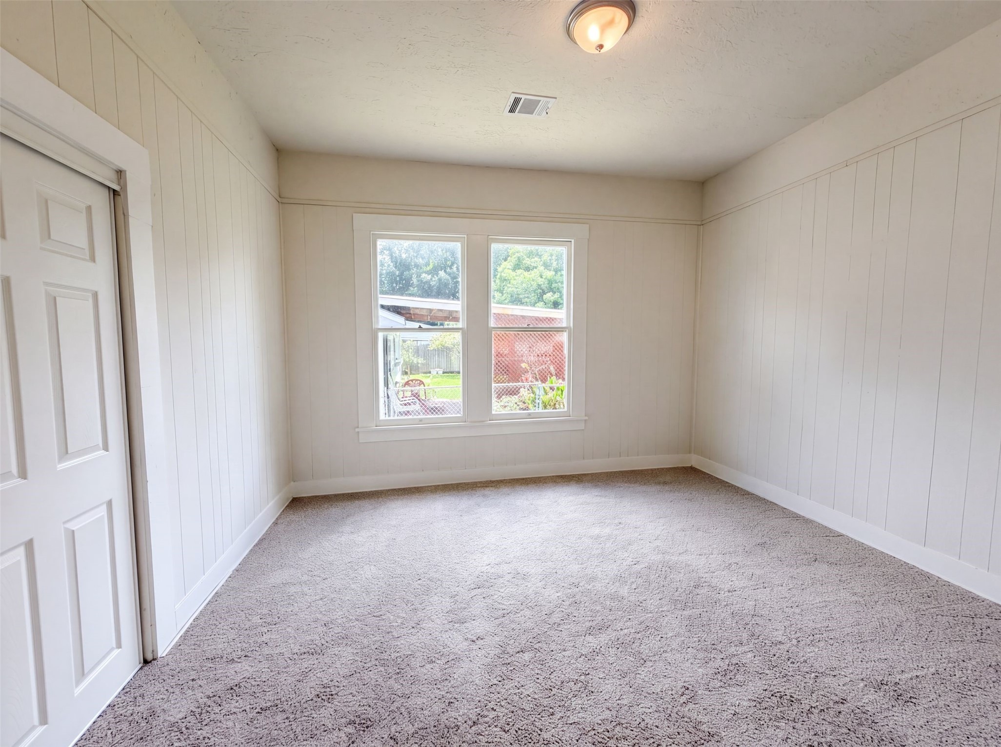 714 Bolling Lane Property Photo 16