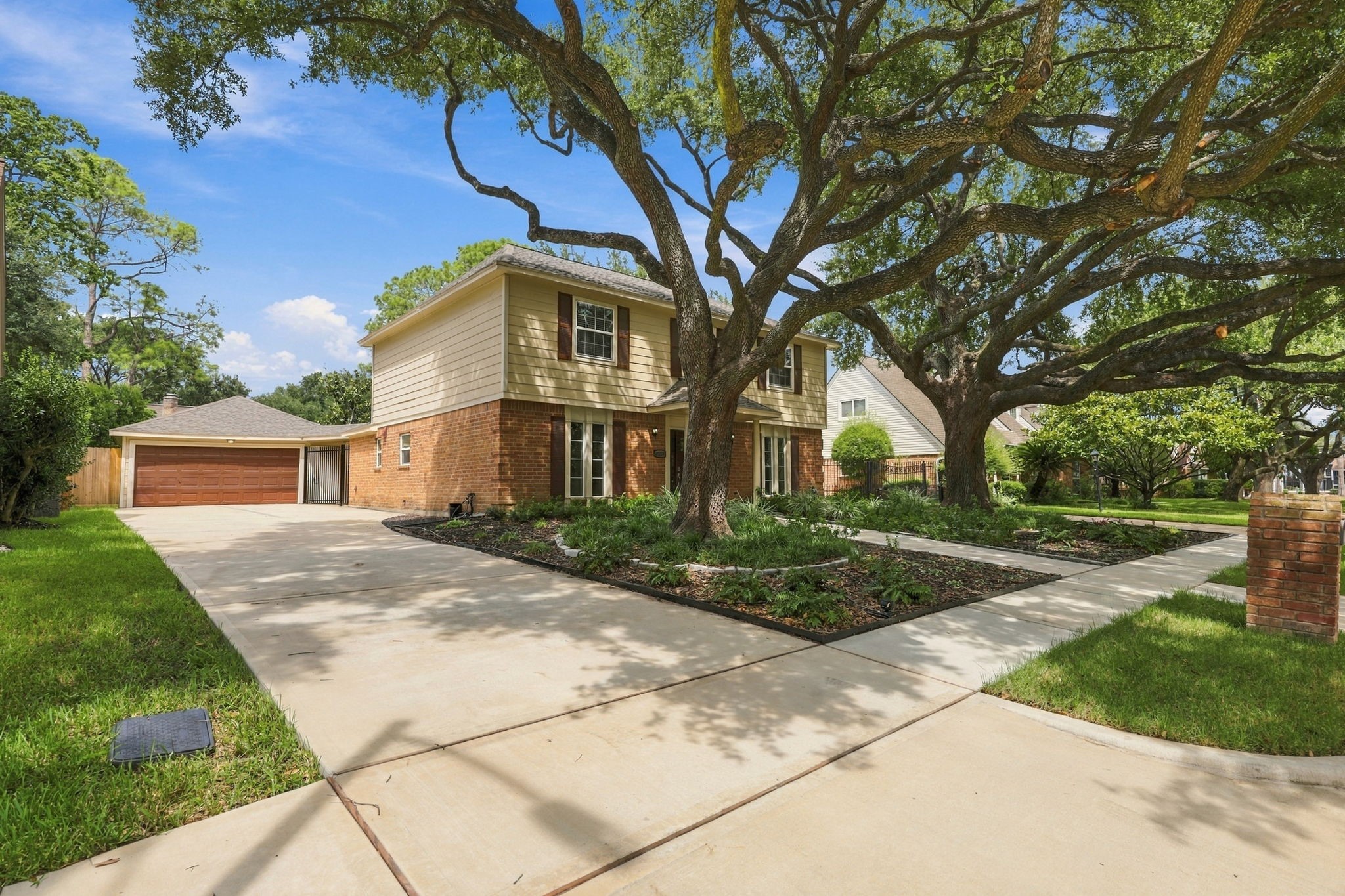 11310 Olympia Drive Property Photo 3