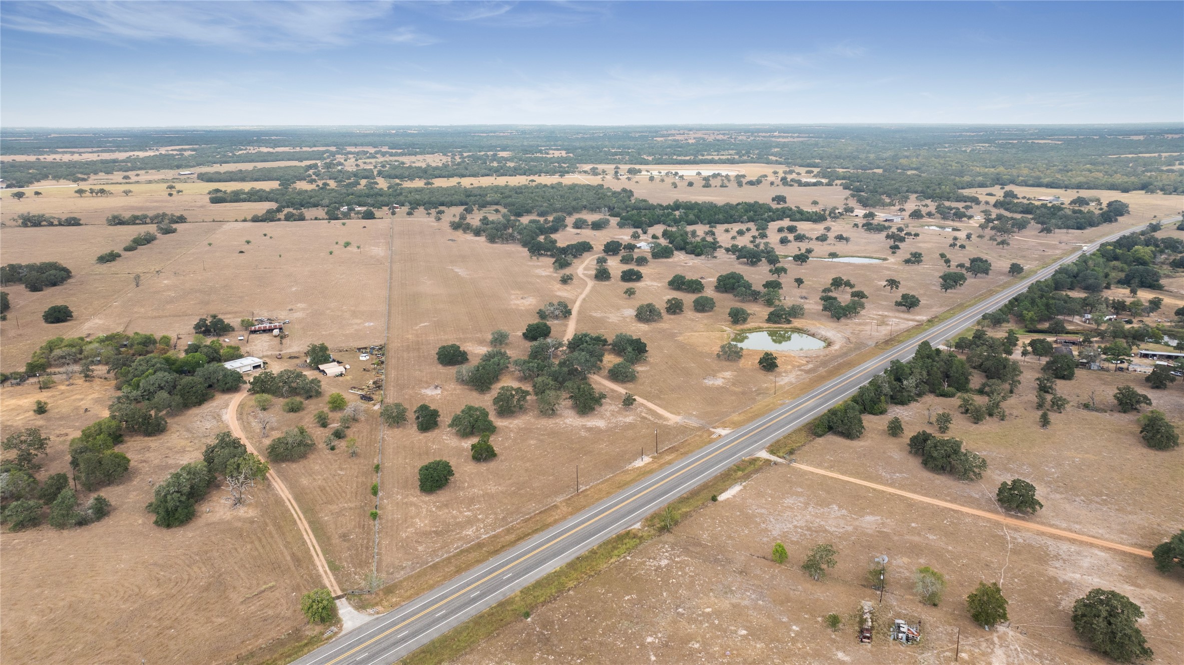 13320 Us Highway 77 S Property Photo 2