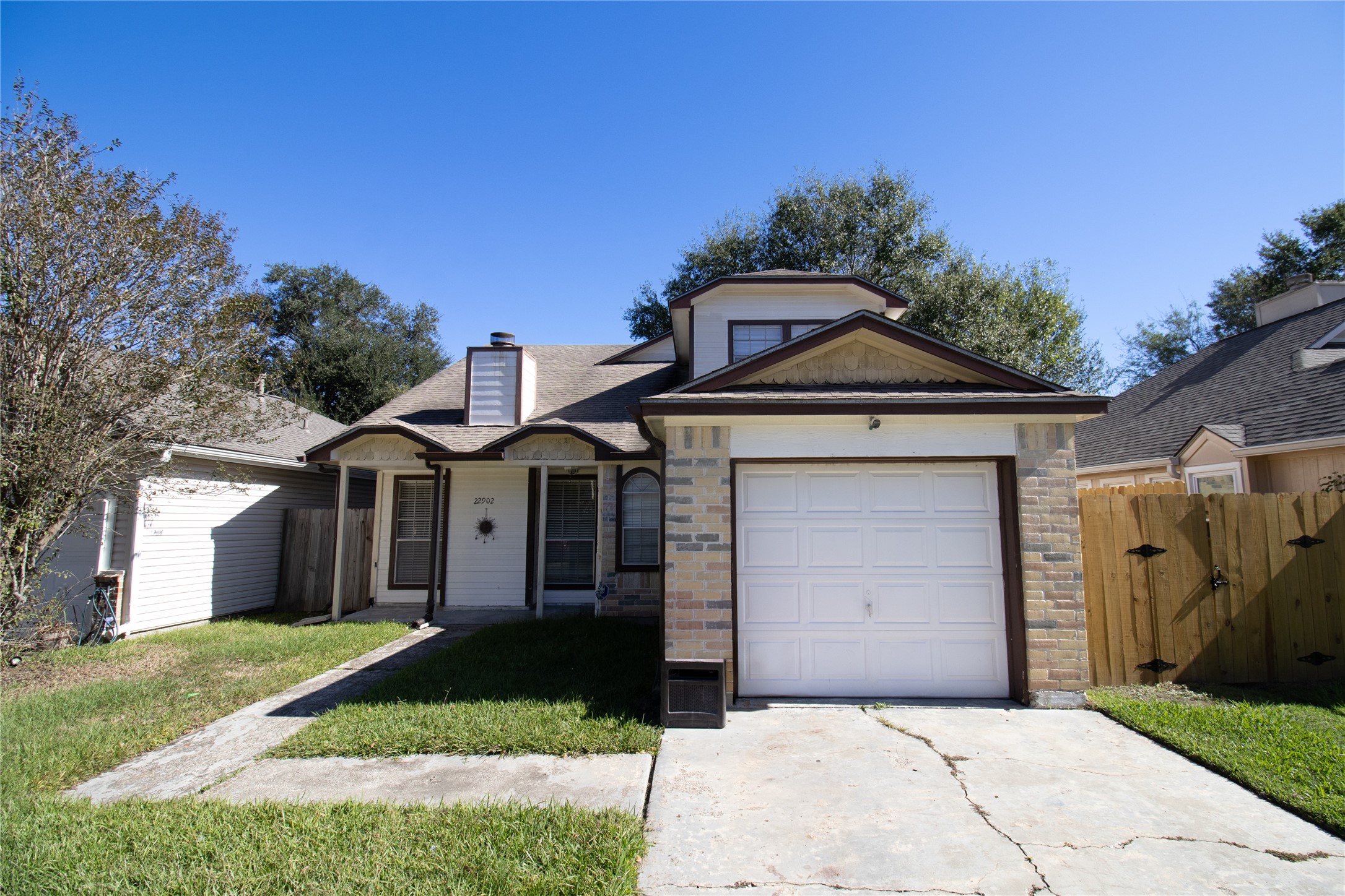 22902 Cabanna Road Property Photo 2