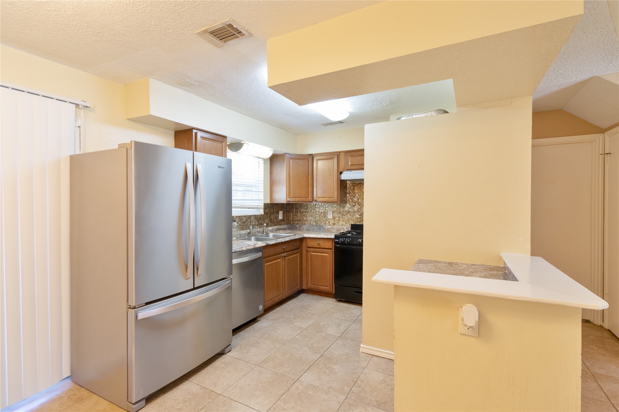 22902 Cabanna Road Property Photo 5