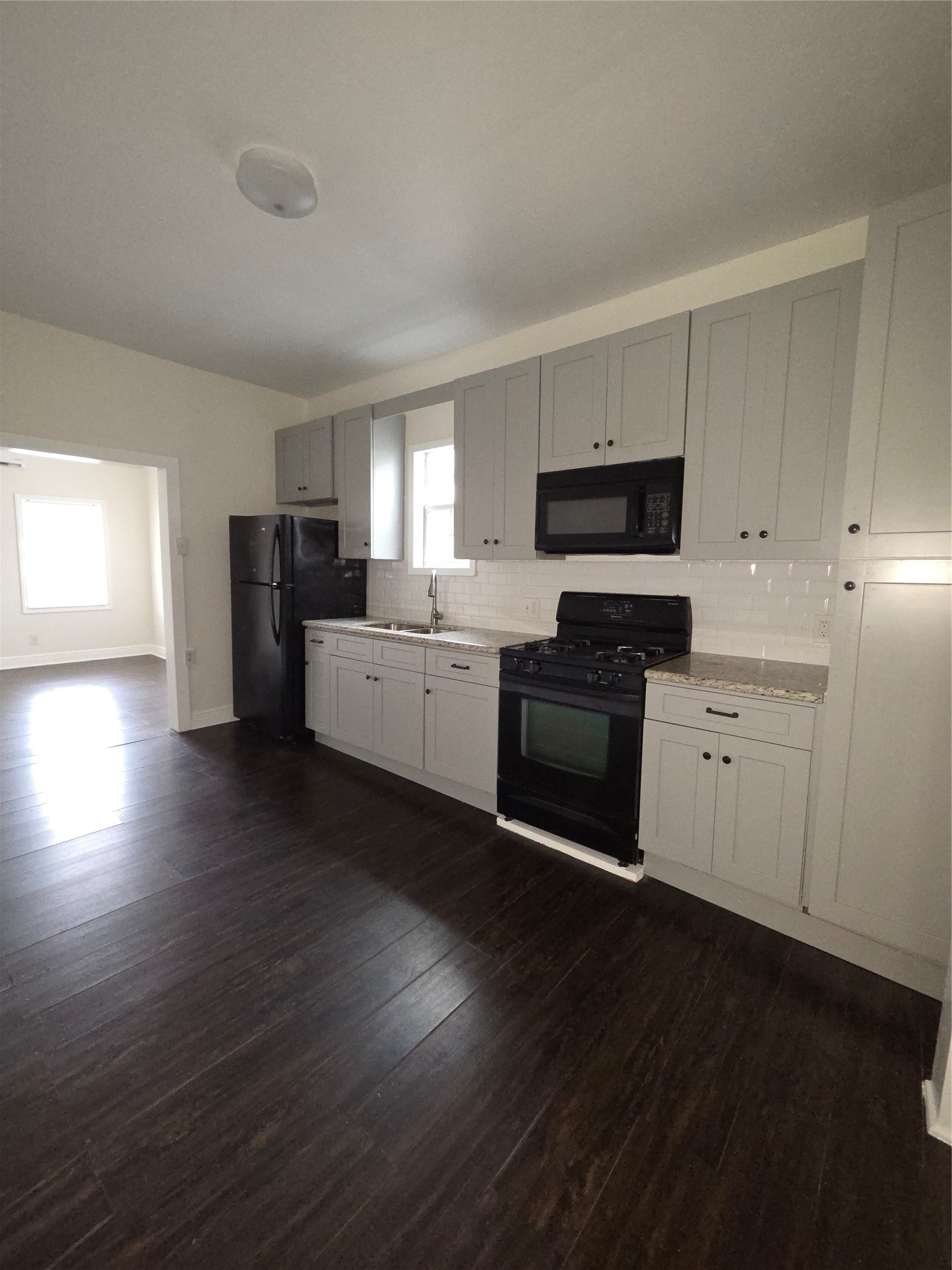 7902 Hudson Street B Property Photo 1