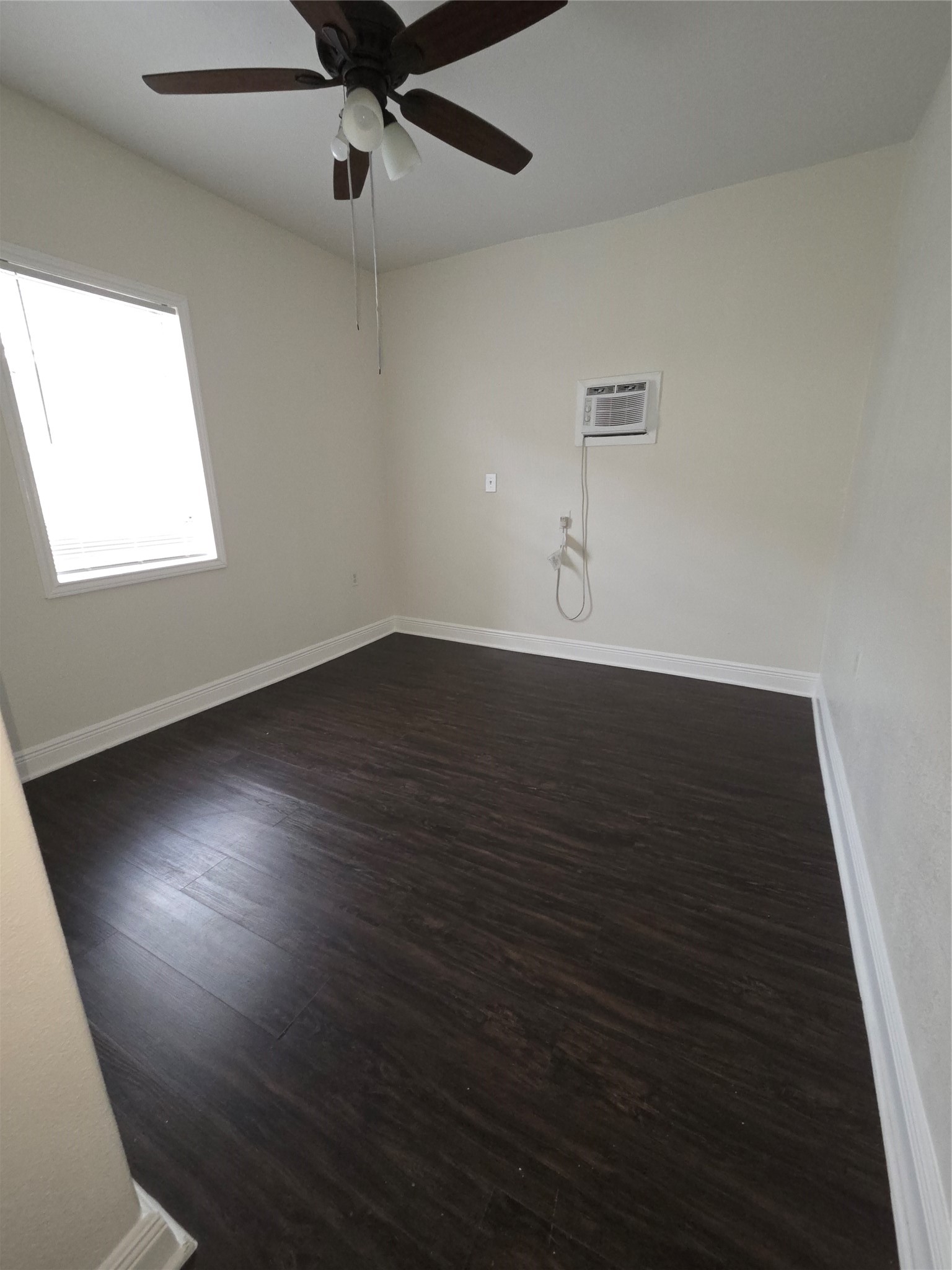 7902 Hudson Street B Property Photo 5