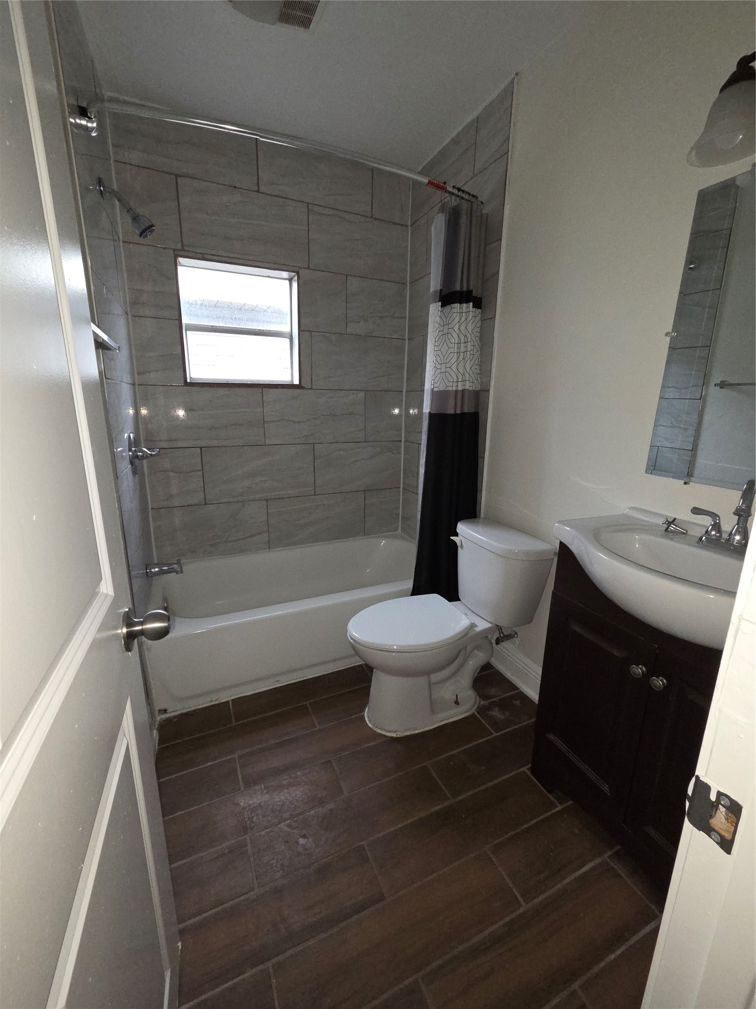 7902 Hudson Street B Property Photo 6