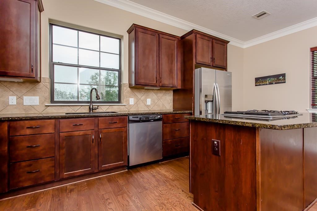 1106 Hempstead Villa Lane Property Photo 1