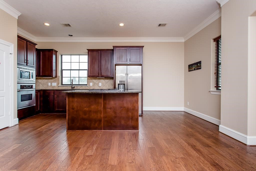 1106 Hempstead Villa Lane Property Photo 14