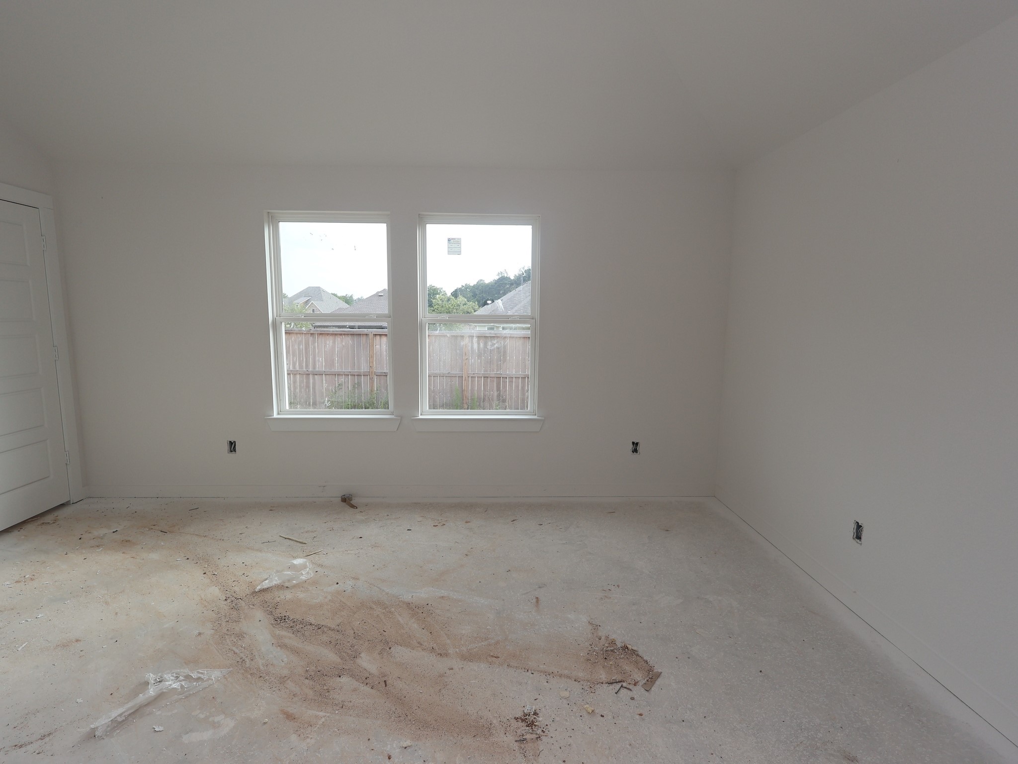 730 Falling Cave Drive Property Photo 6