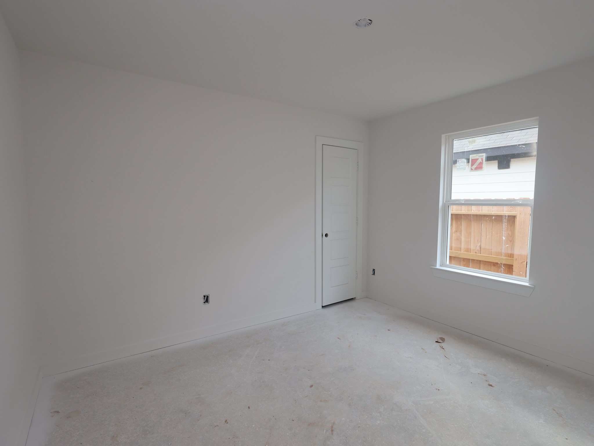 730 Falling Cave Drive Property Photo 9