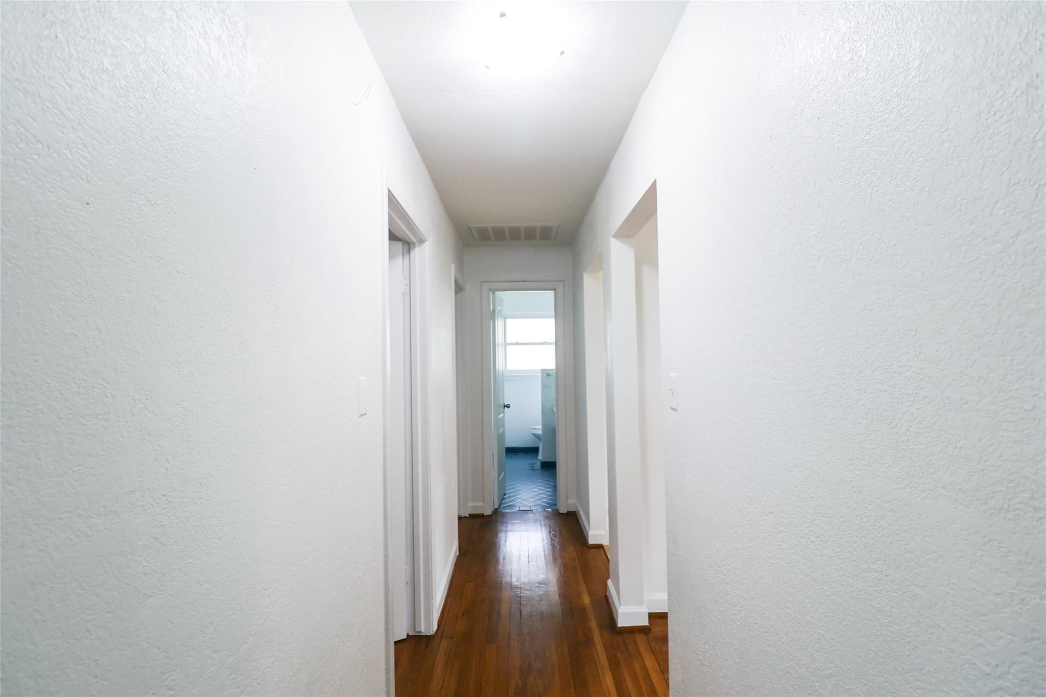4513 Nina Lee Lane Property Photo 6