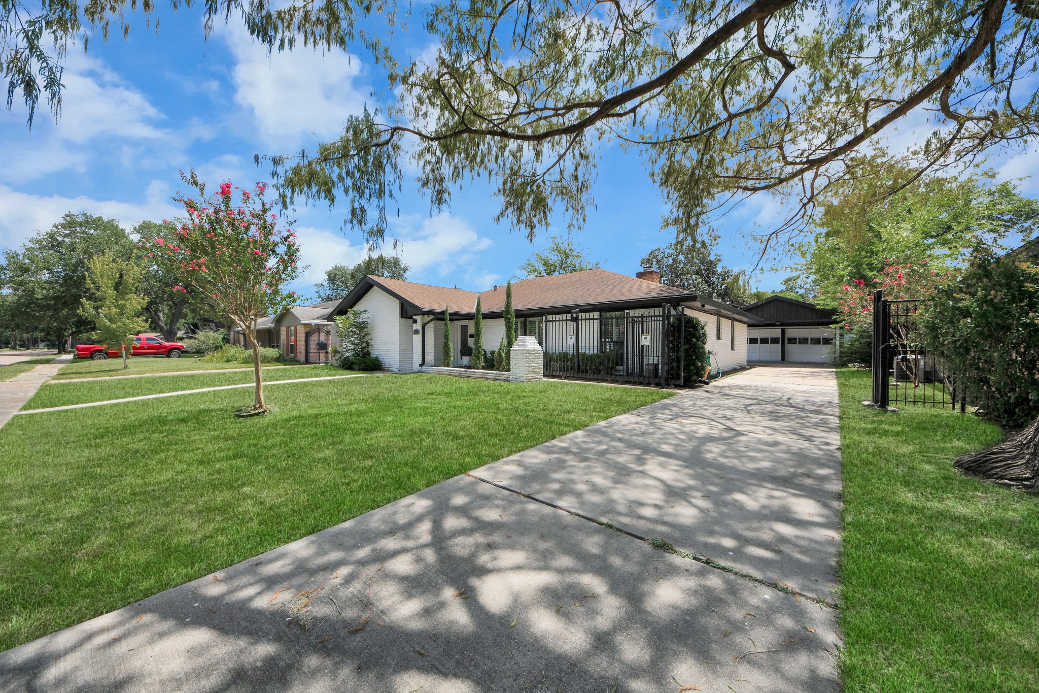 5823 Mcknight Street Property Photo 2