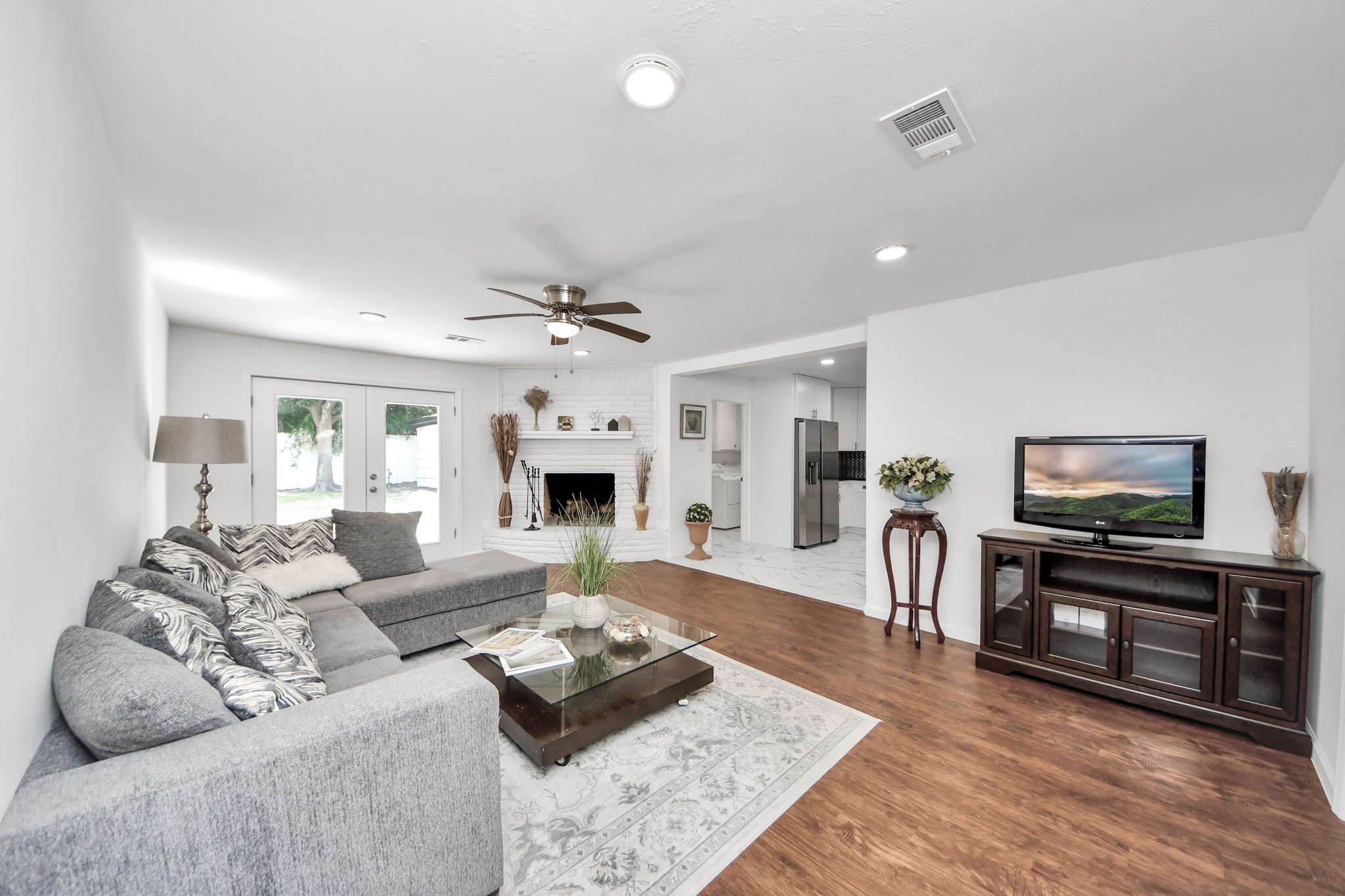 5823 Mcknight Street Property Photo 12