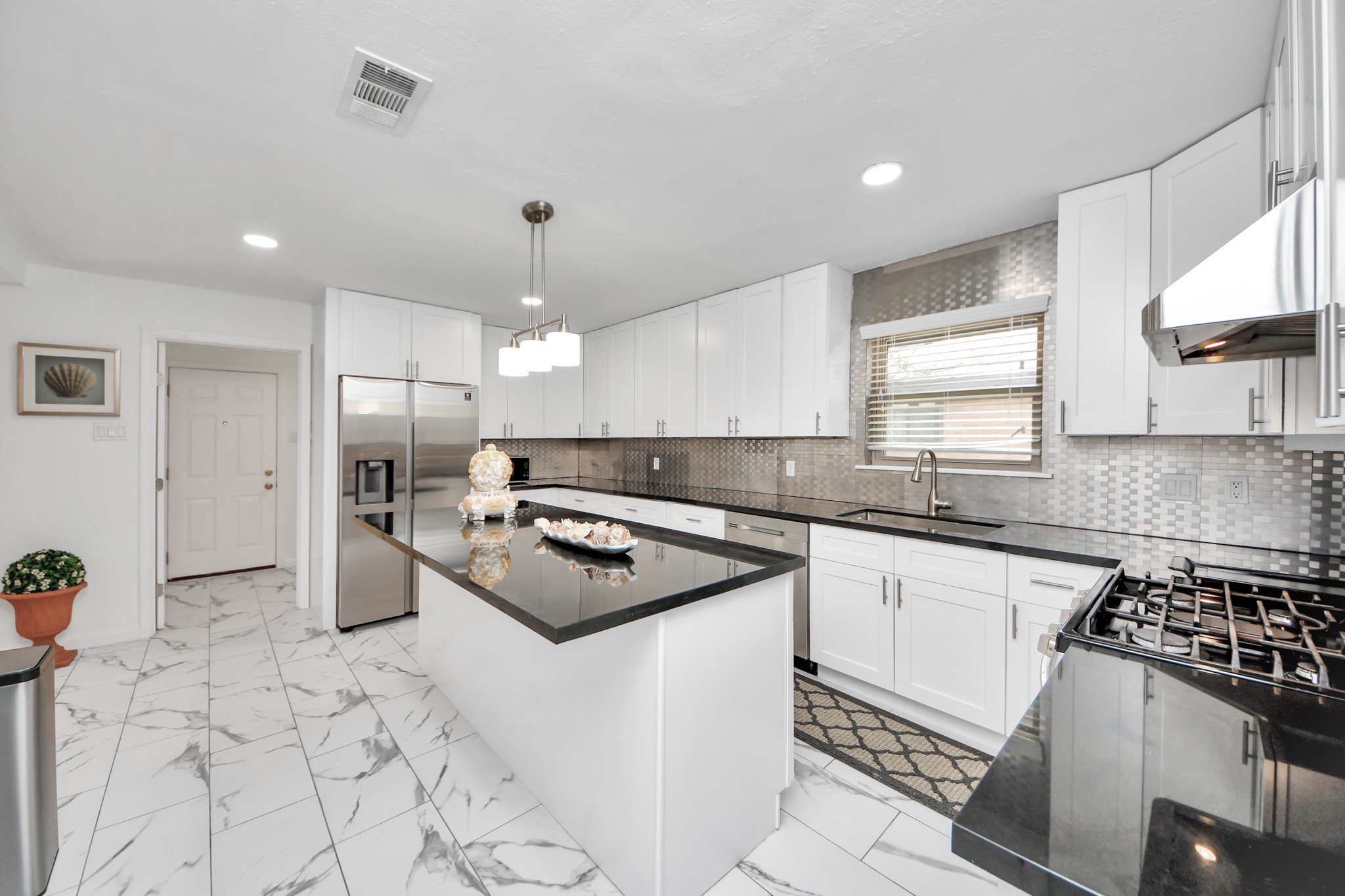 5823 Mcknight Street Property Photo 17