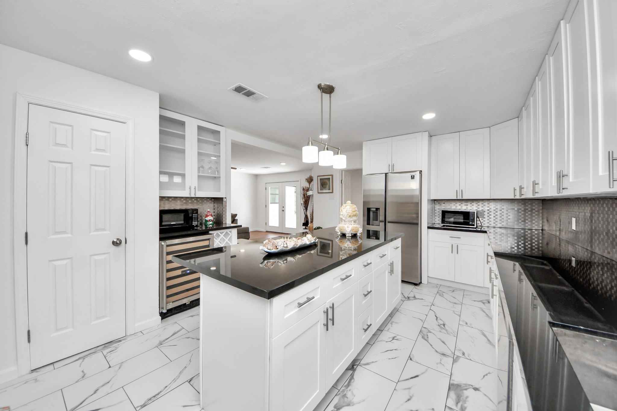 5823 Mcknight Street Property Photo 18
