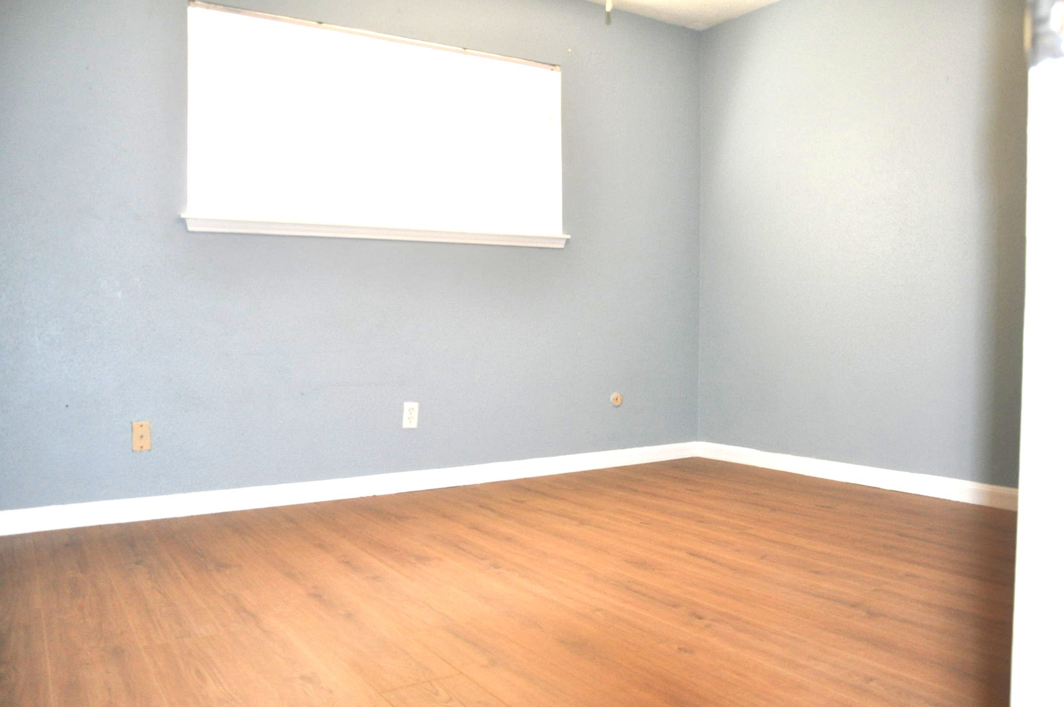 16454 Hickory Knoll Drive Property Photo 8