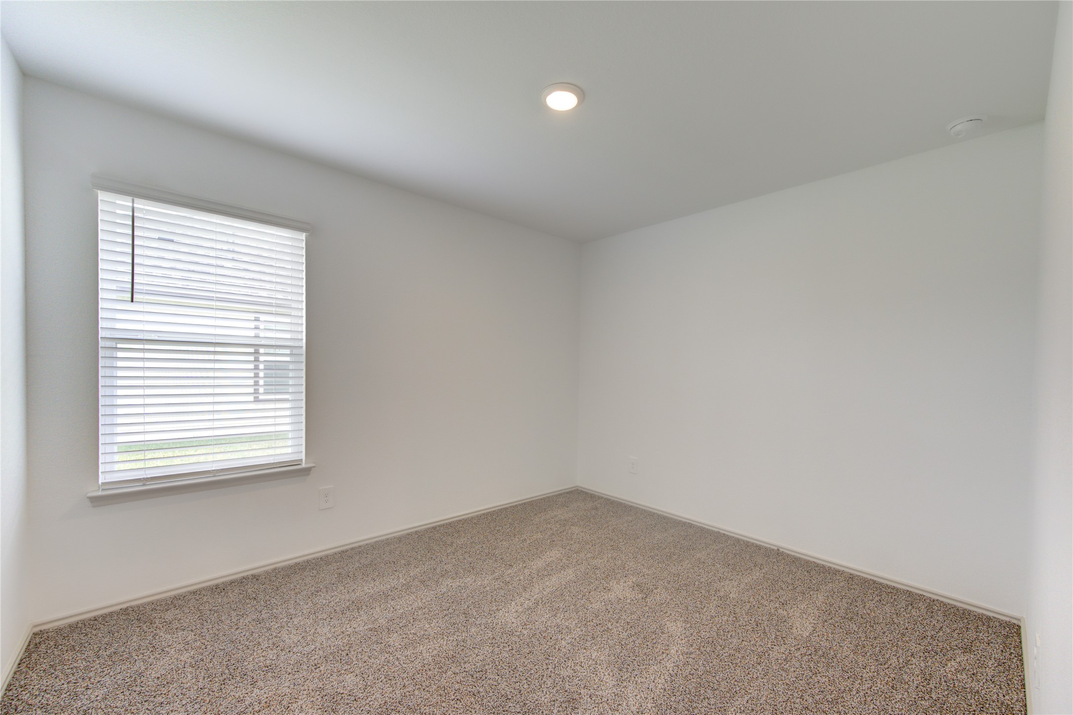 7315 Sunset Creek Drive Property Photo 6