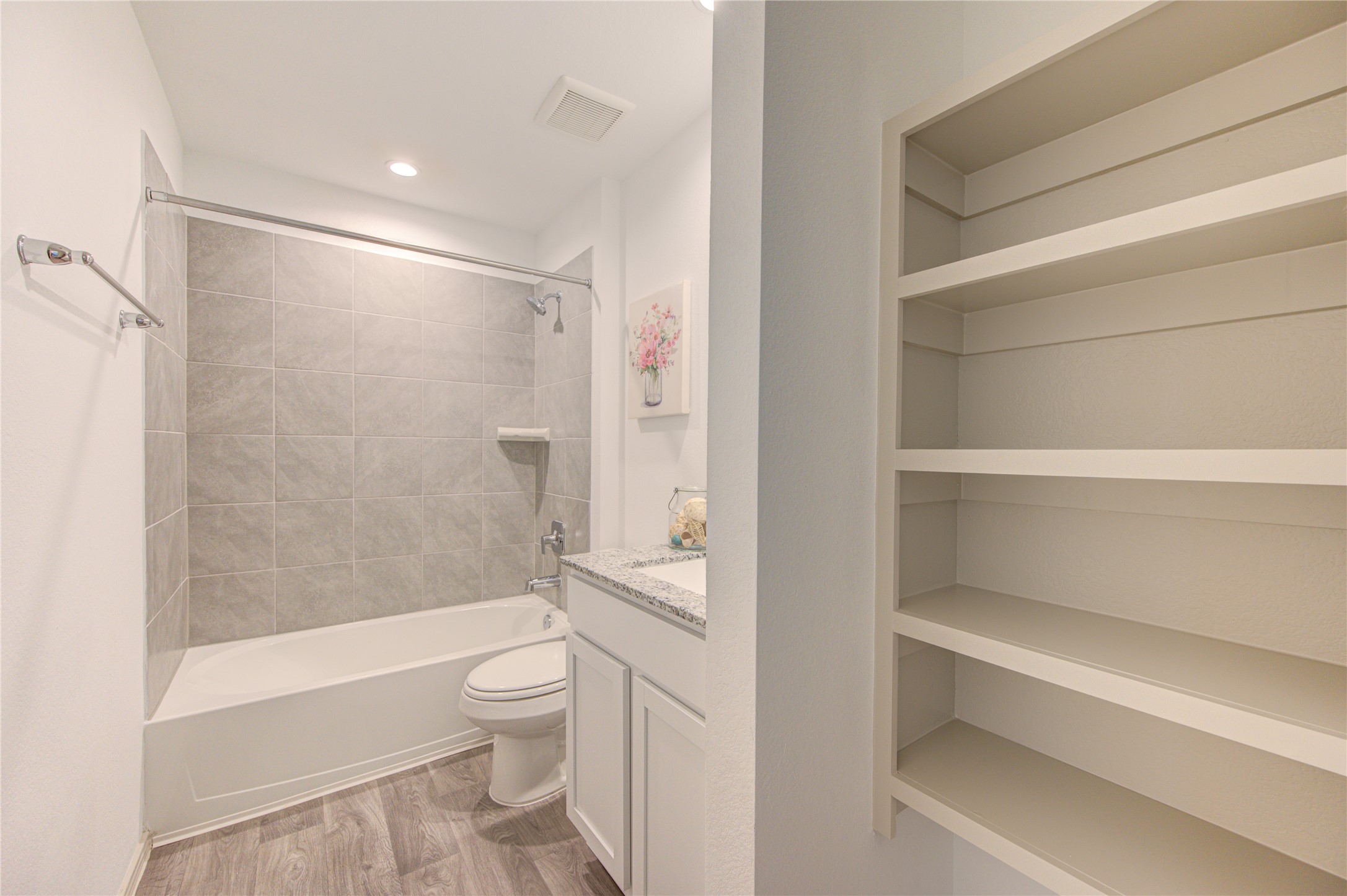 7315 Sunset Creek Drive Property Photo 8