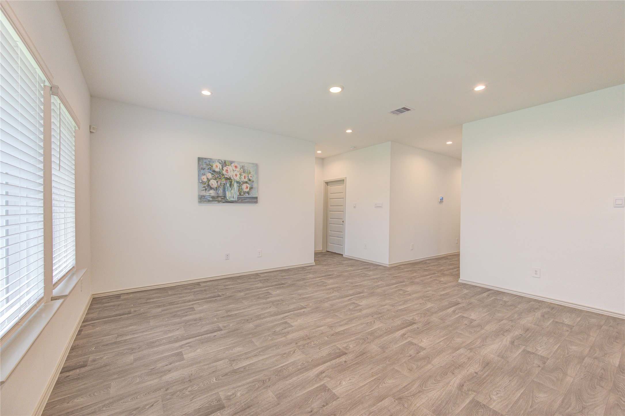 7315 Sunset Creek Drive Property Photo 12