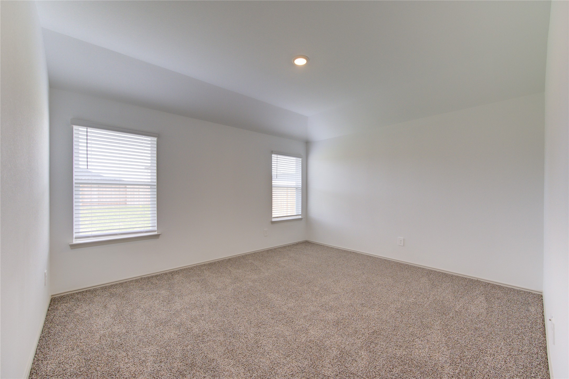 7315 Sunset Creek Drive Property Photo 20