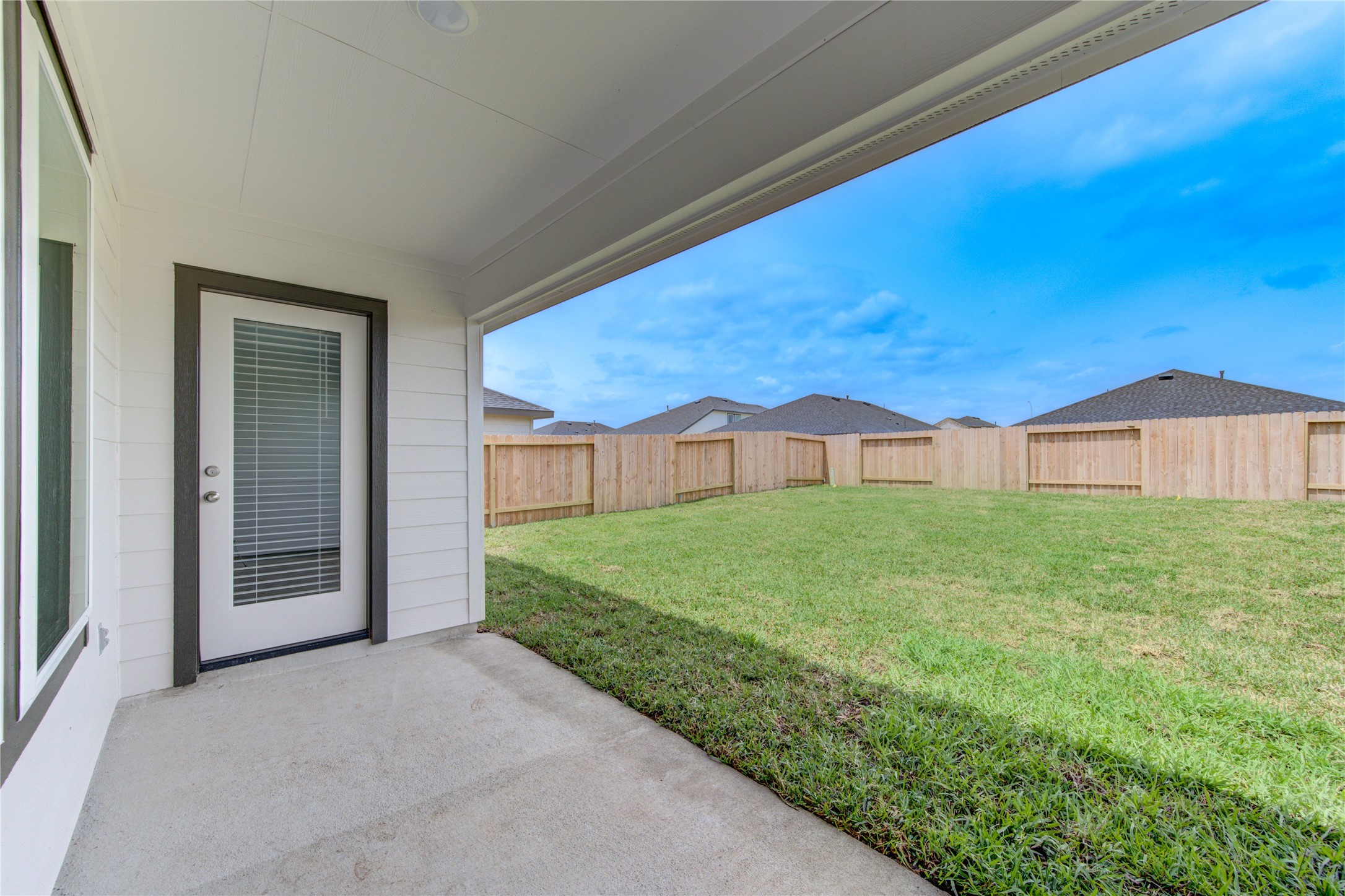 7315 Sunset Creek Drive Property Photo 29