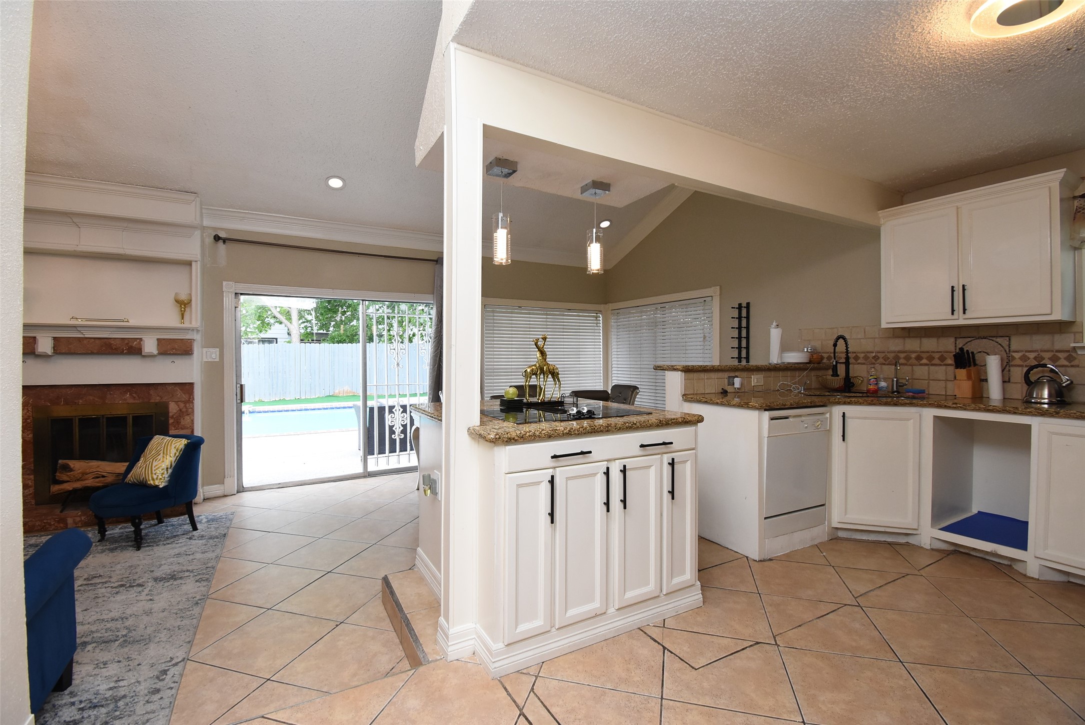 7726 Miller Glen Lane Property Photo 11