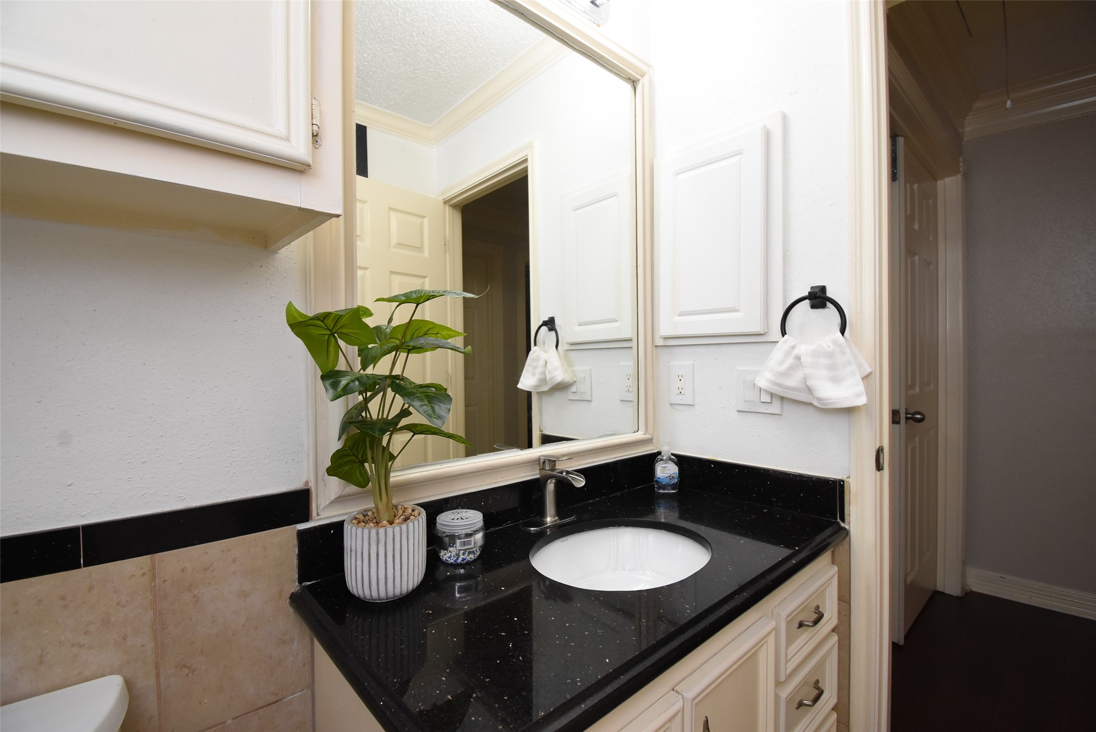 7726 Miller Glen Lane Property Photo 17