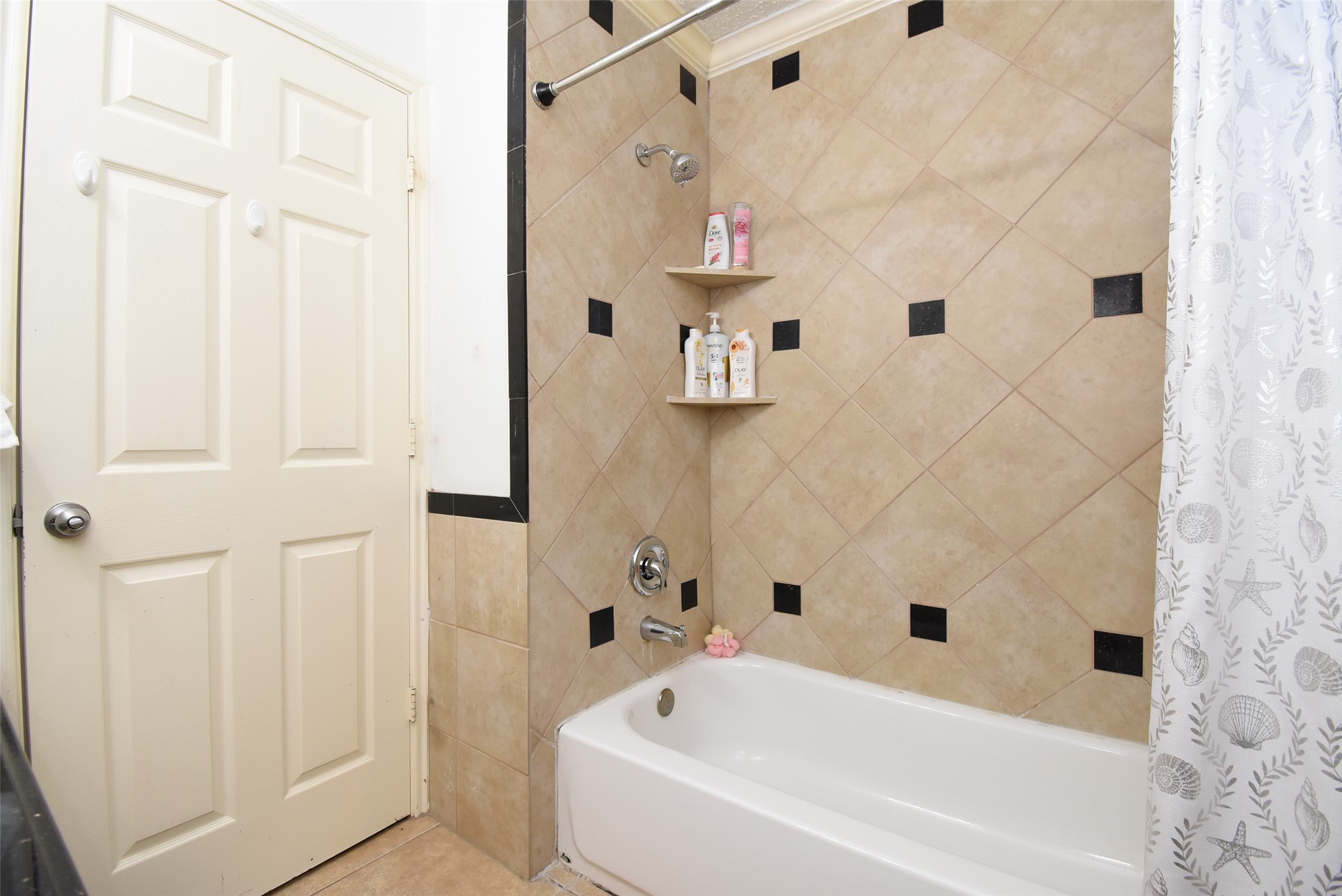 7726 Miller Glen Lane Property Photo 32