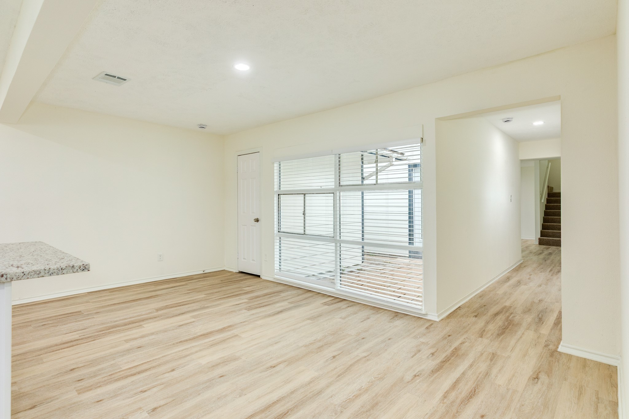 408 Gardenia Street Property Photo 8