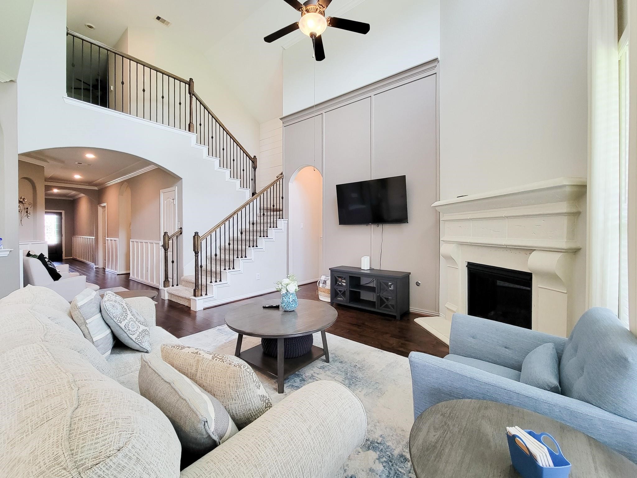 22902 Henderson Row Drive Property Photo 24