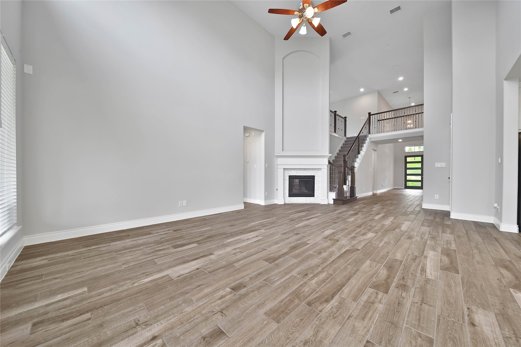 4525 Woodland Bend Court Property Photo 11