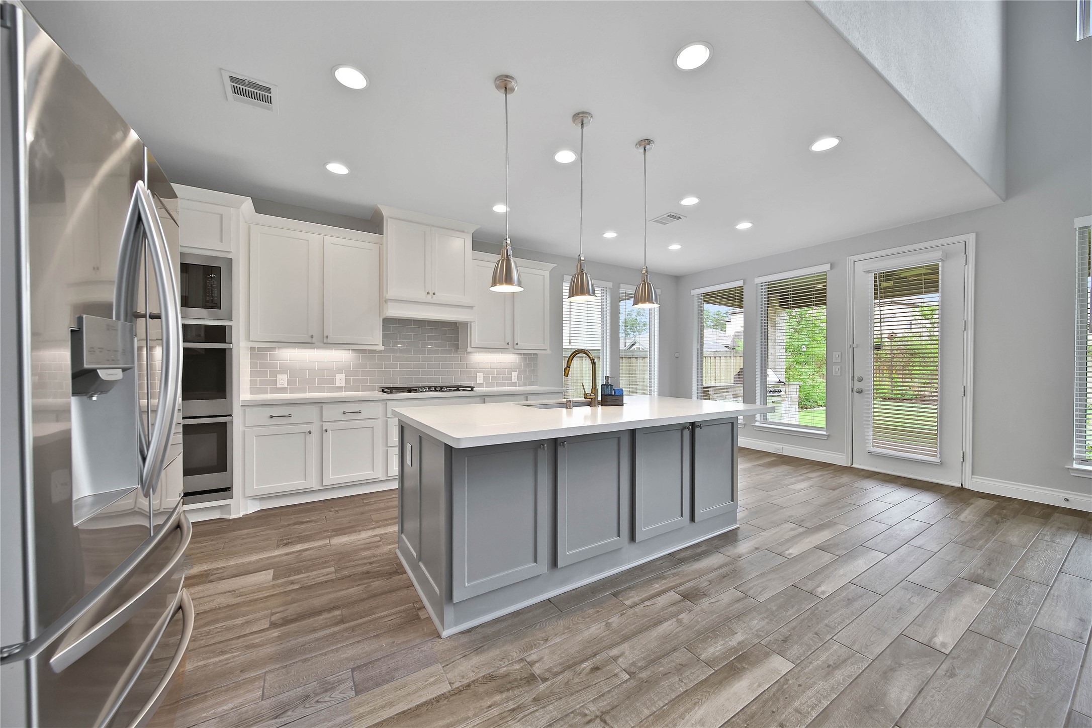 4525 Woodland Bend Court Property Photo 15