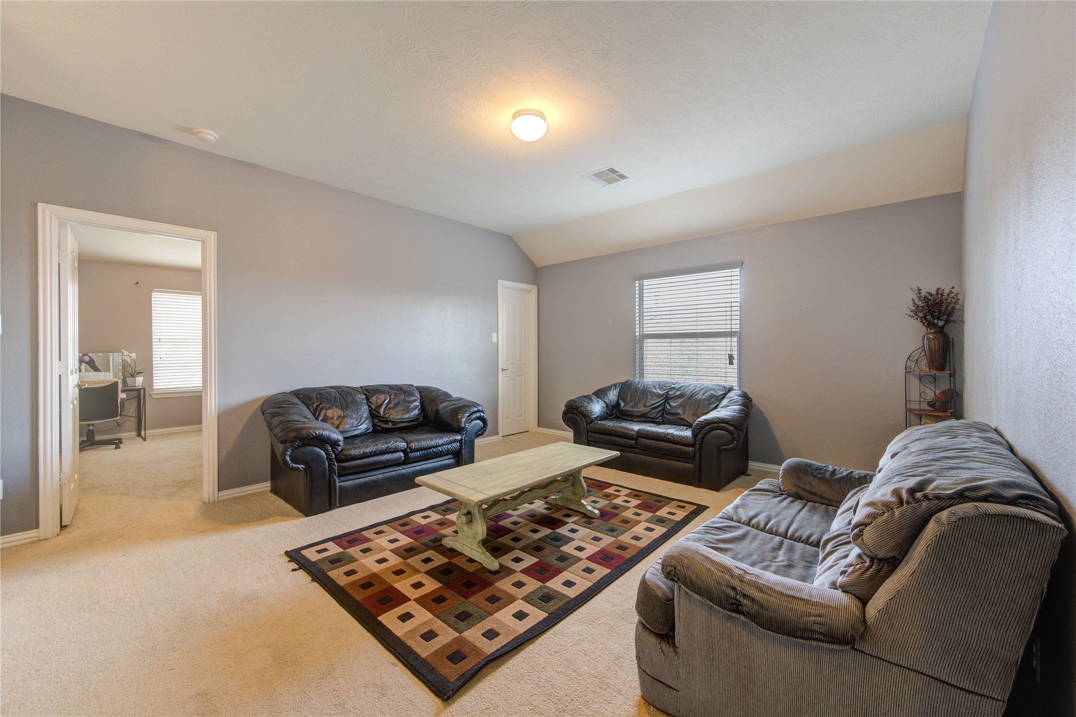 24514 Hikers Bend Drive Property Photo 28
