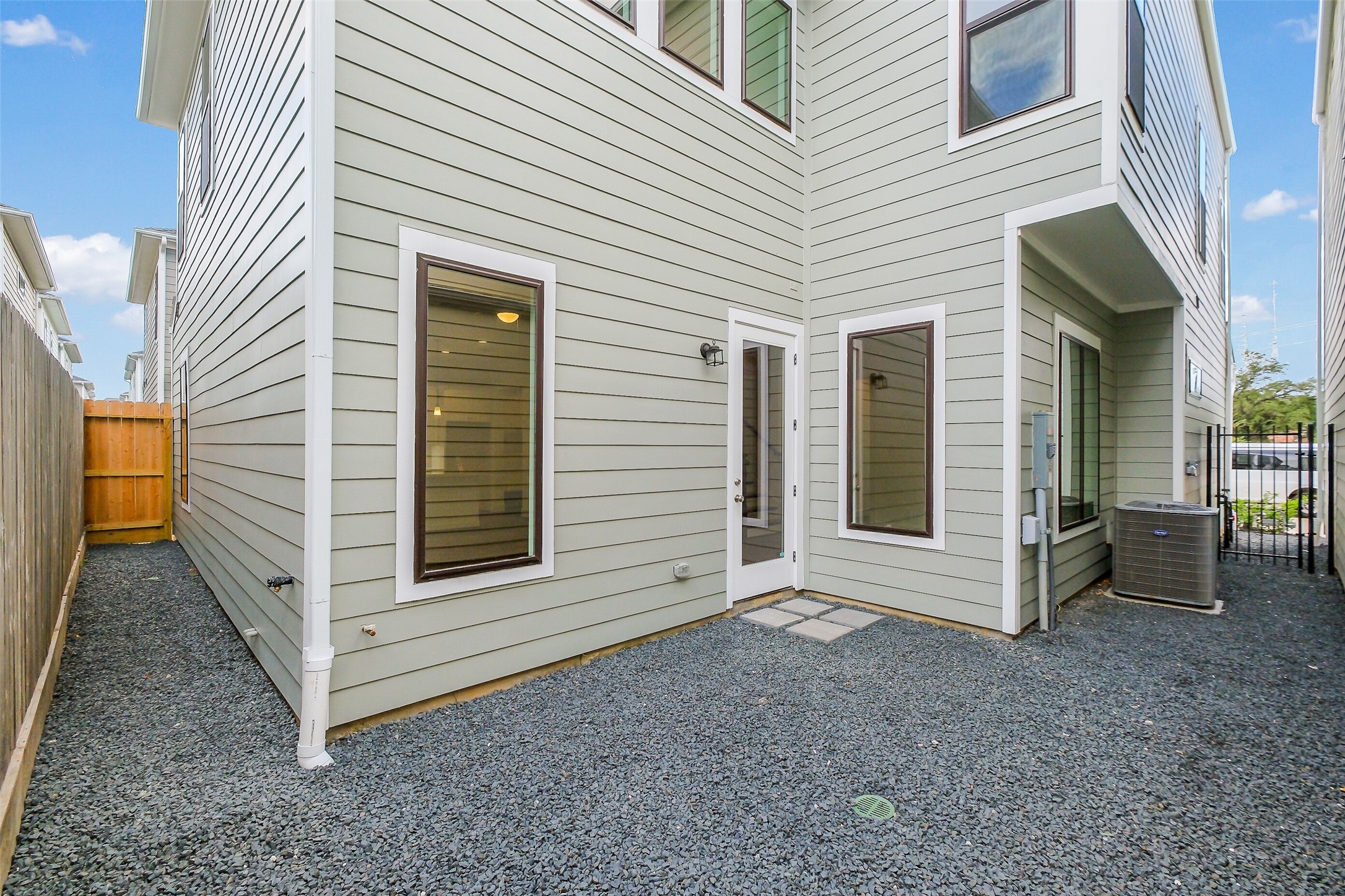 3520 Harvest Dance Drive Property Photo 8