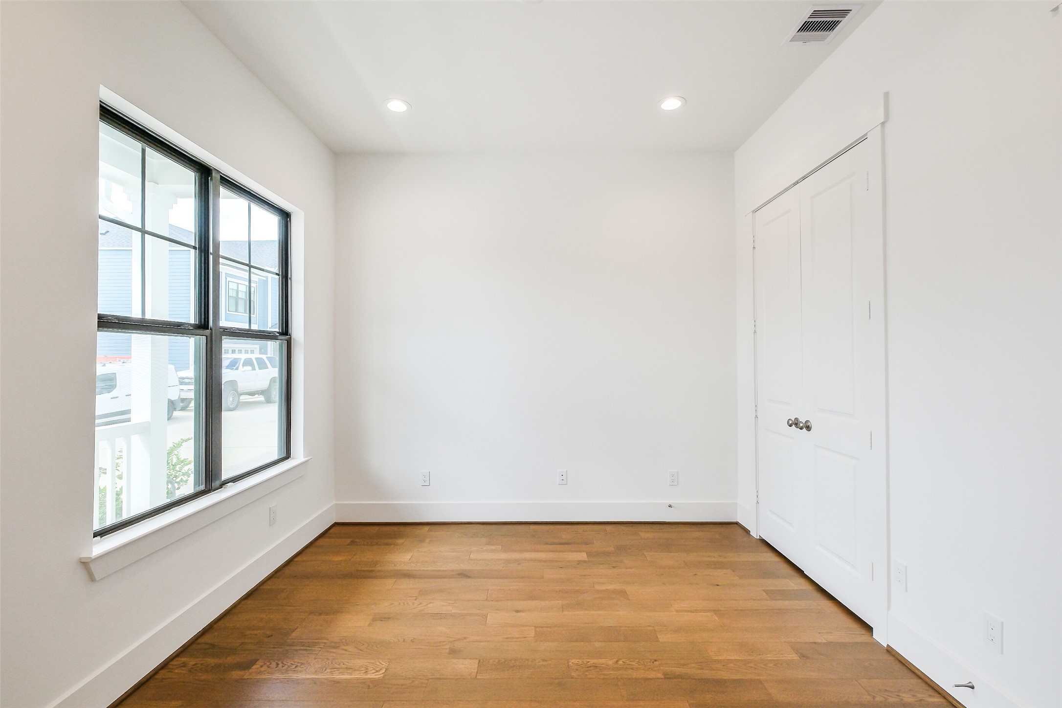 3520 Harvest Dance Drive Property Photo 26