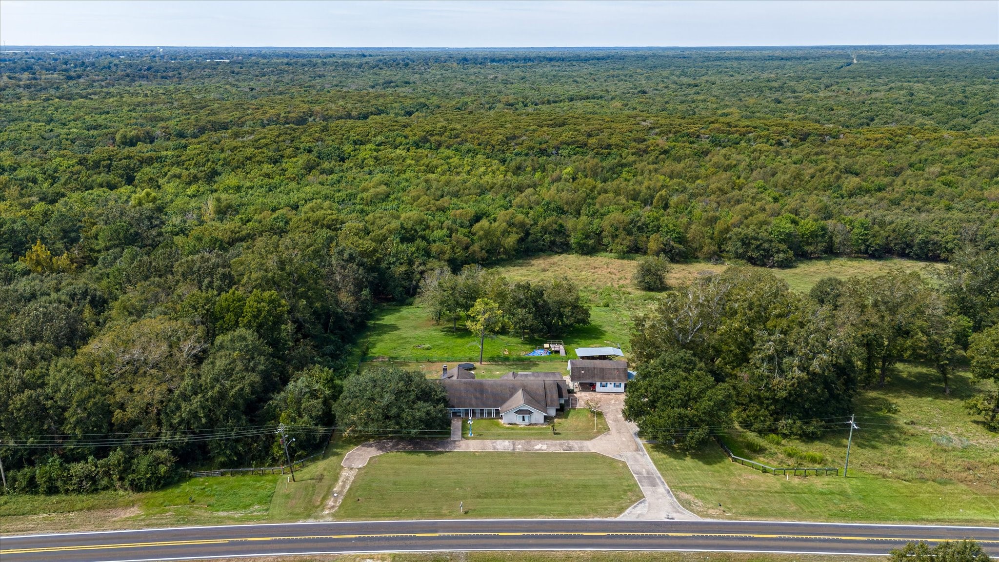 301 Fm-1011 Property Photo 1