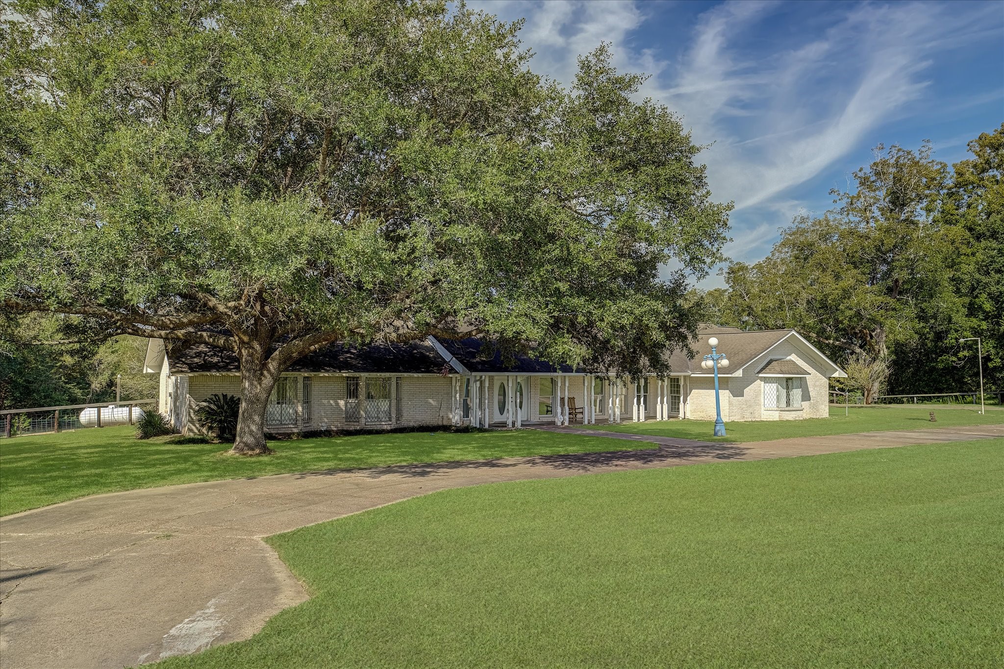 301 Fm-1011 Property Photo 2